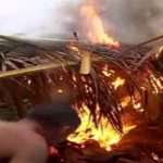 Bénin 03 jeunes filles brulées vives à Bohicon par leur père @ Gala