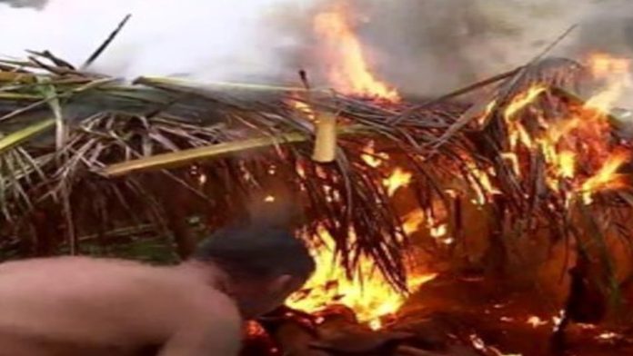 Bénin 03 jeunes filles brulées vives à Bohicon par leur père @ Gala
