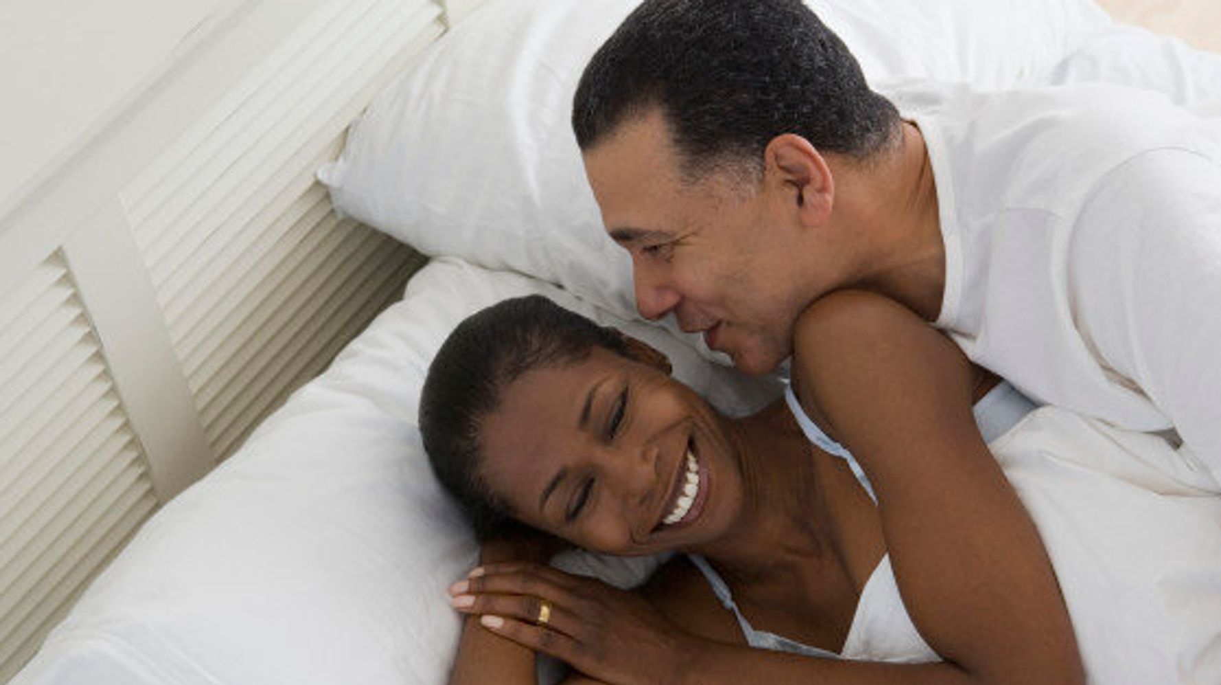 Bon à savoir : 8 bonnes raisons pour lesquelles les couples devraient dormir nu