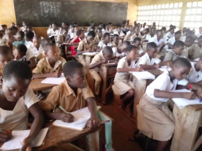 Togo : un fondateur d’école engrosse cinq élèves