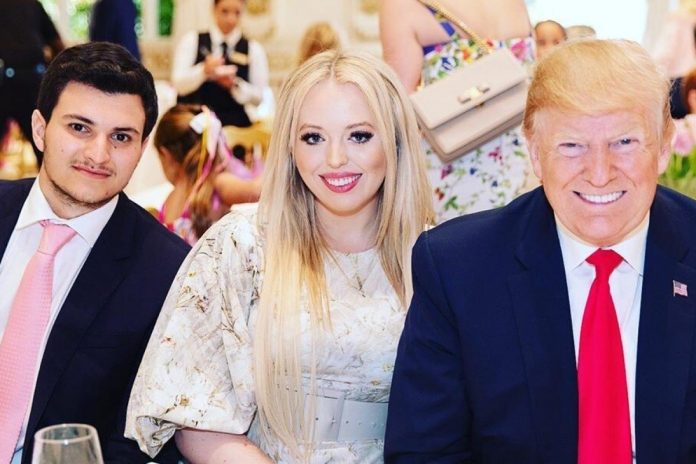 Donald-Trump-avec-sa fille-Tiffany-et-son-beau-fils-Michael-Boulos