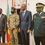 Le ministre ivoirien de la défense Tene Ouattara erencontre le Vice-président malien Assimi Goïta au Mali