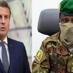 Le président français Emmanuel Macron et le président de la transition malienne, le colonel Assimi Goita