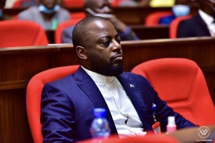 Zoé Kabila, Gouverneur du Tanganyka destitué par le parlement provincial le 6 mai 2021