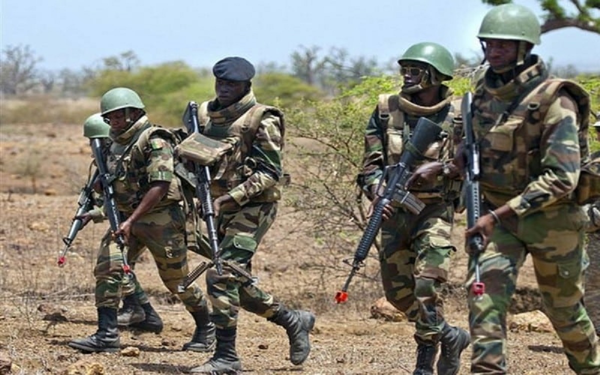 Des éléments des forces spéciale sénégalaises en plein exercice de combat