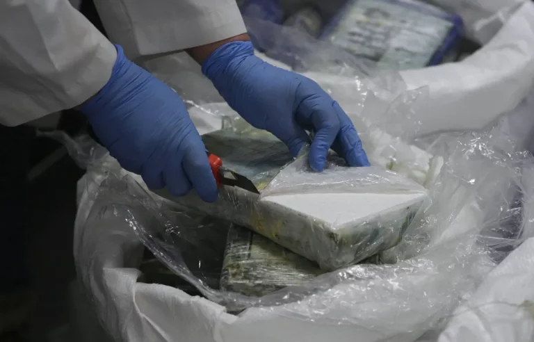 Près de 3 tonnes de cocaïne saisi au large du Sénégal