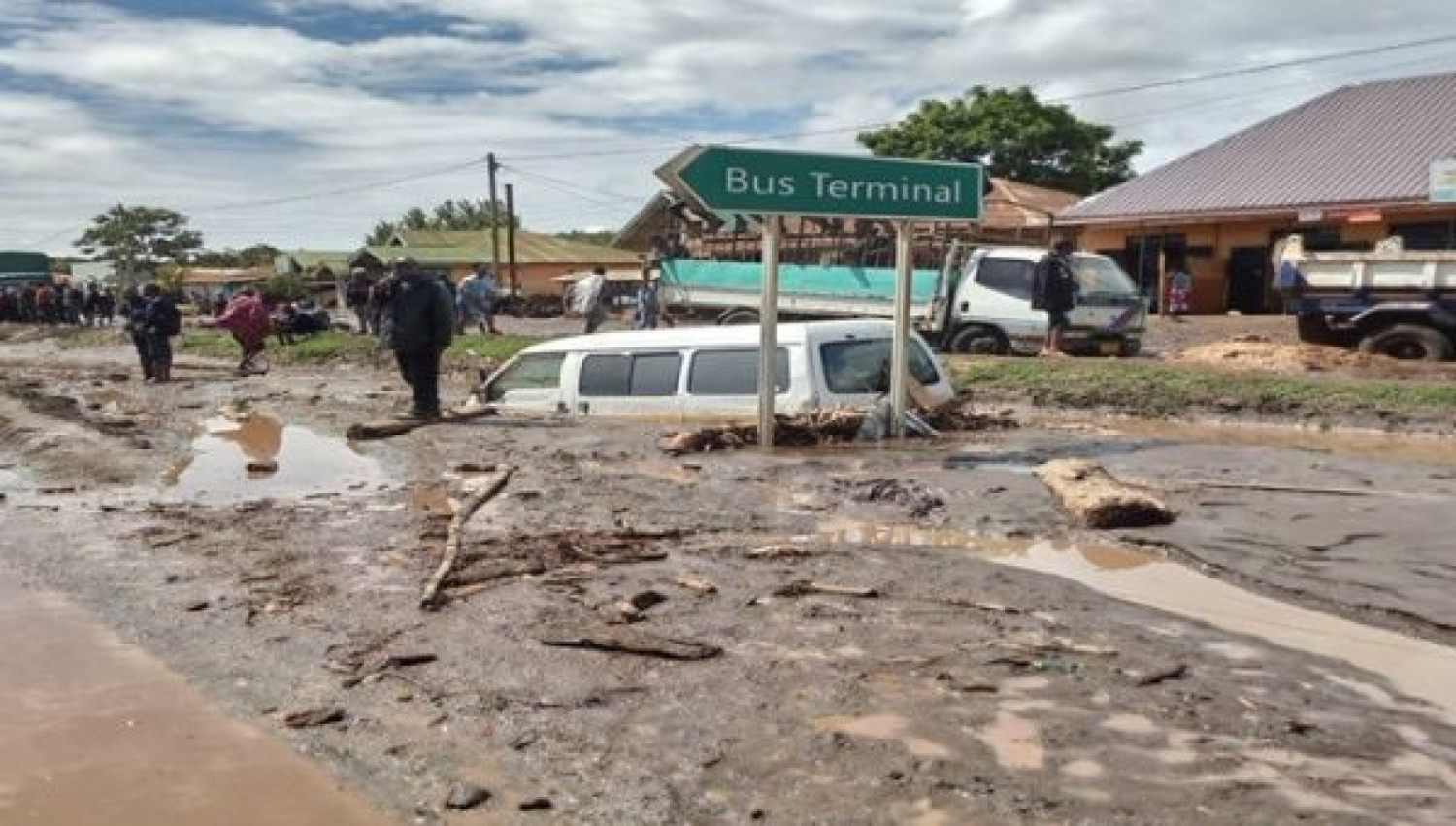 47 morts dans des glissements de terrain en Tanzanie