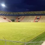 Le stade de football _Villa Ingenio_ en Bolivie