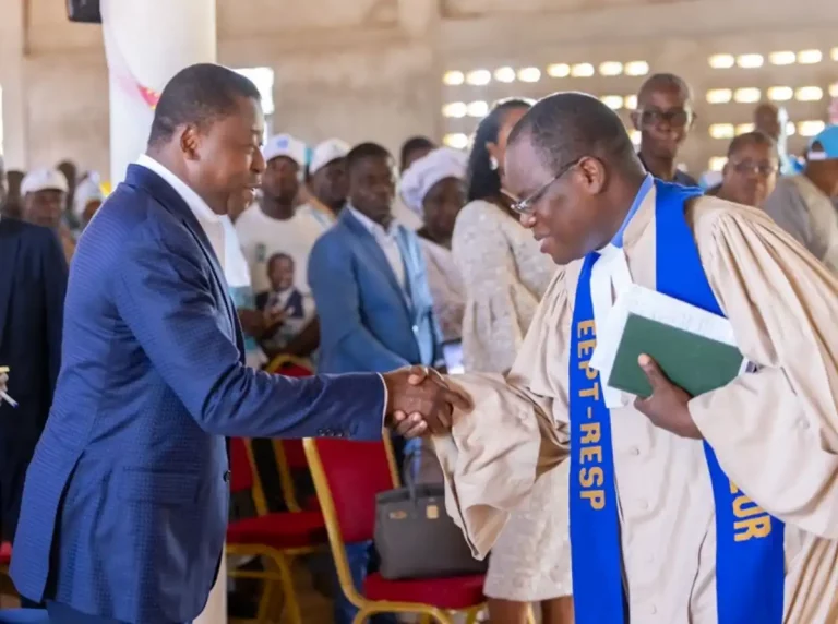 Togo: Faure Gnassingbé assiste au culte d'action de grâce de la communauté chrétienne de Kougnohou