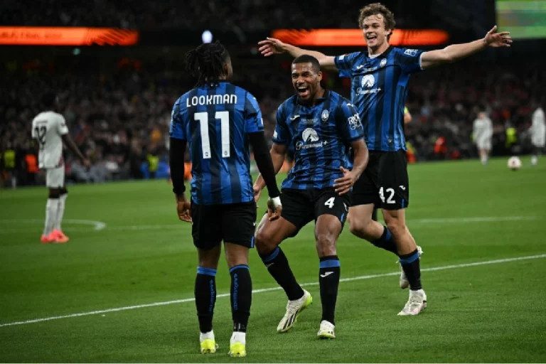L'Atalanta s'adjuge l'Europa League en écrasant Leverkusen grâce à Ademola Lookman @AFP