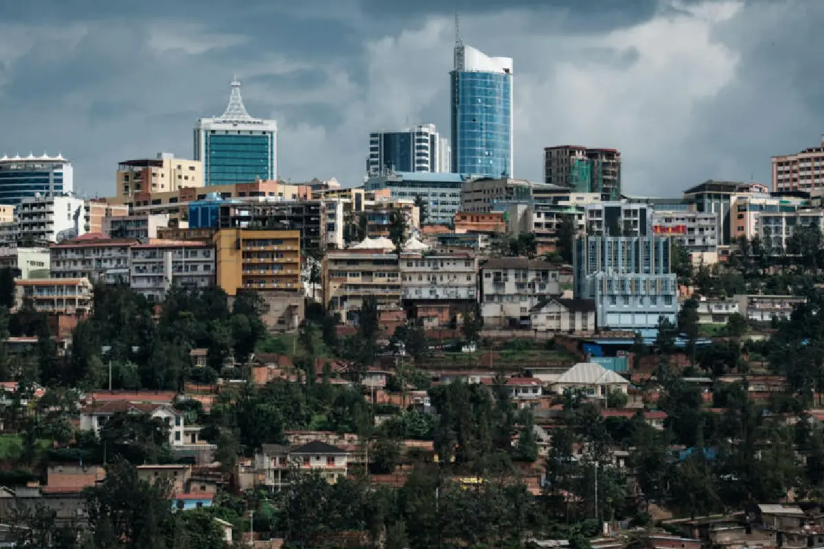 Un premier demandeur d'asile expulsé du Royaume-Uni vers le Rwanda