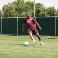 Steve Mounié à l'entrainement avec Augsbourg